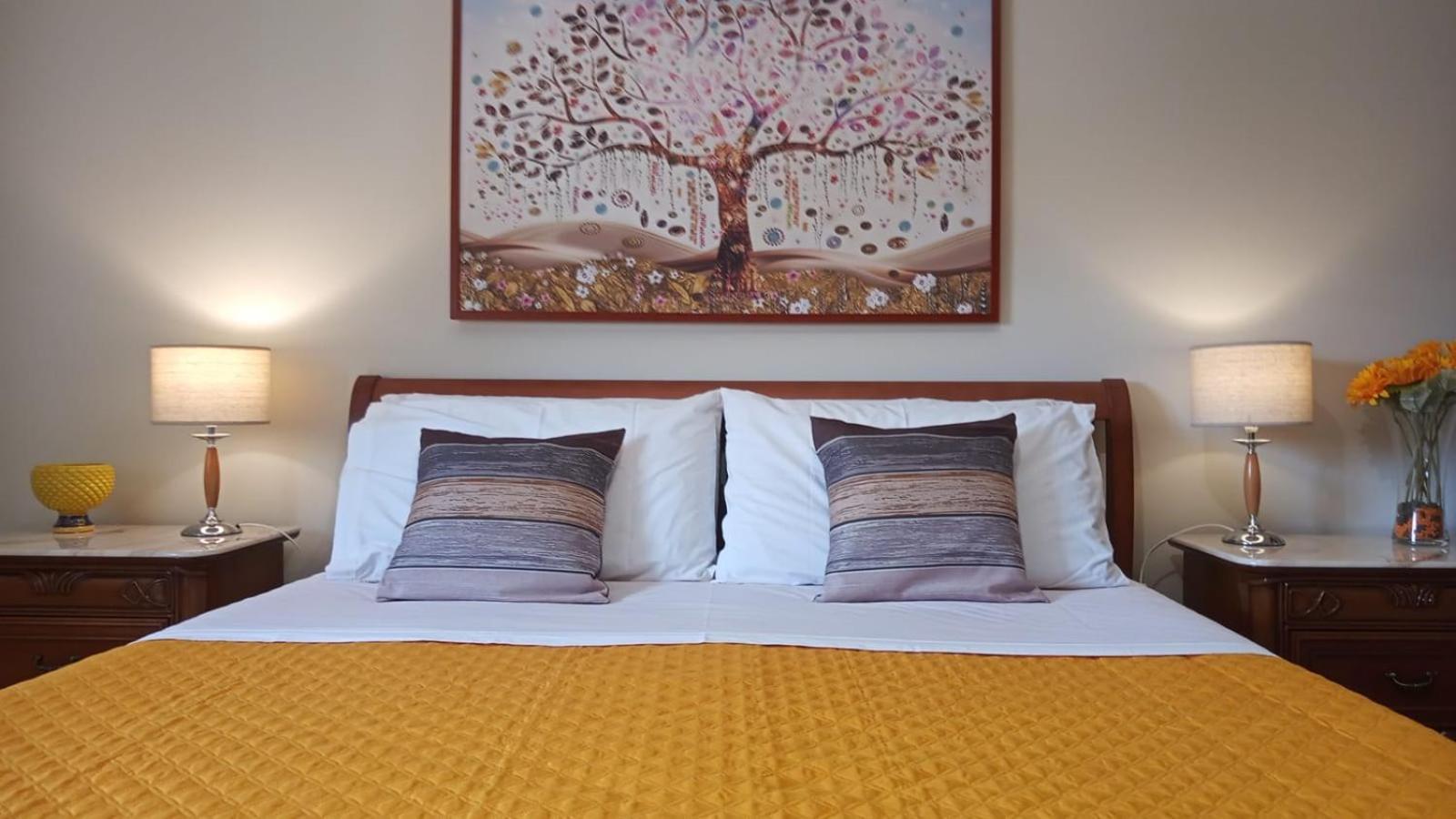 Lorenzo Guest Suite With Free Private Parking-- Cantieri Culturali Palermo Exteriör bild